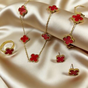 ✨ Red Clover Jewellery Set ✨
