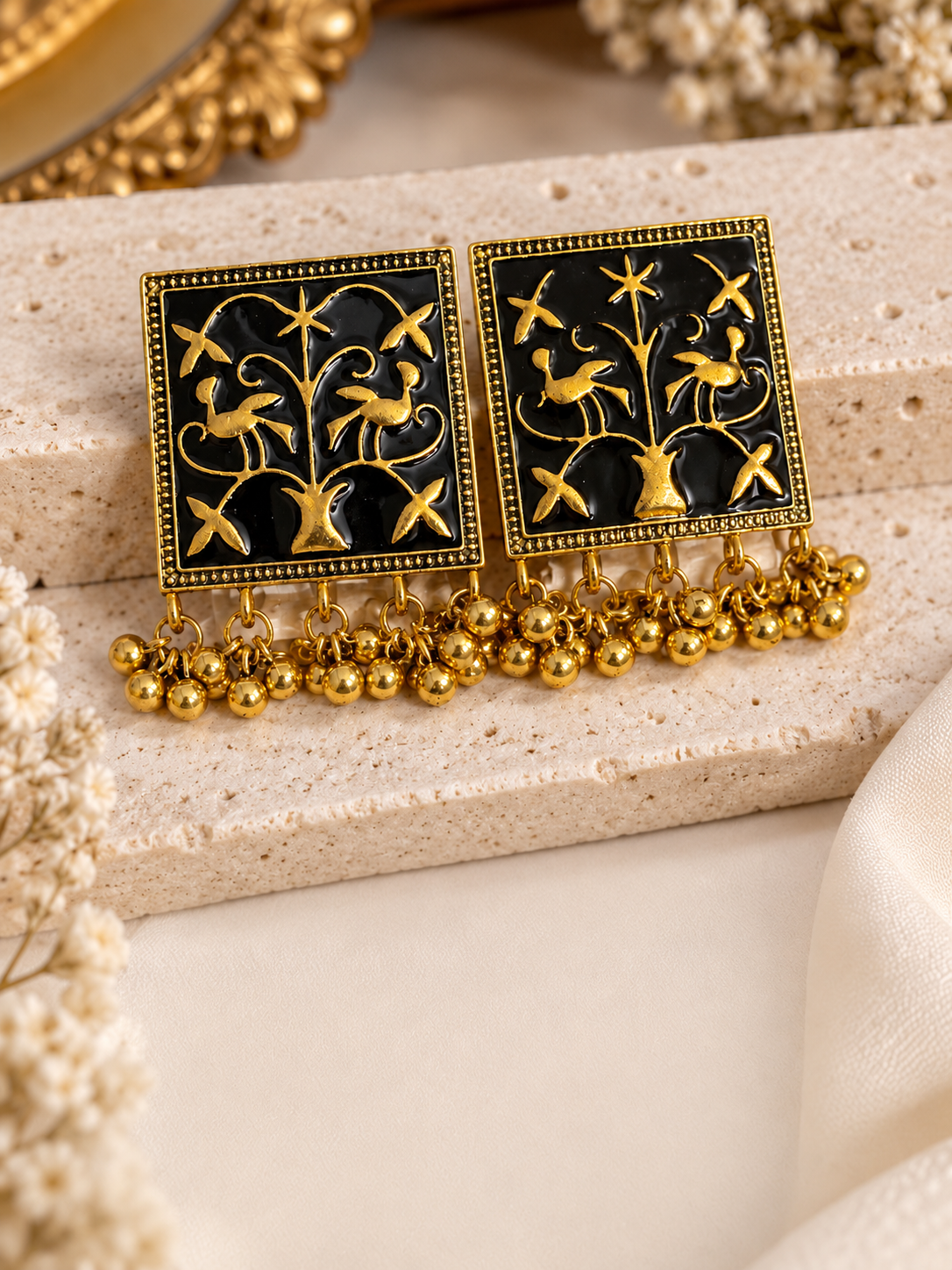 Naqsh Jhumka 🖤