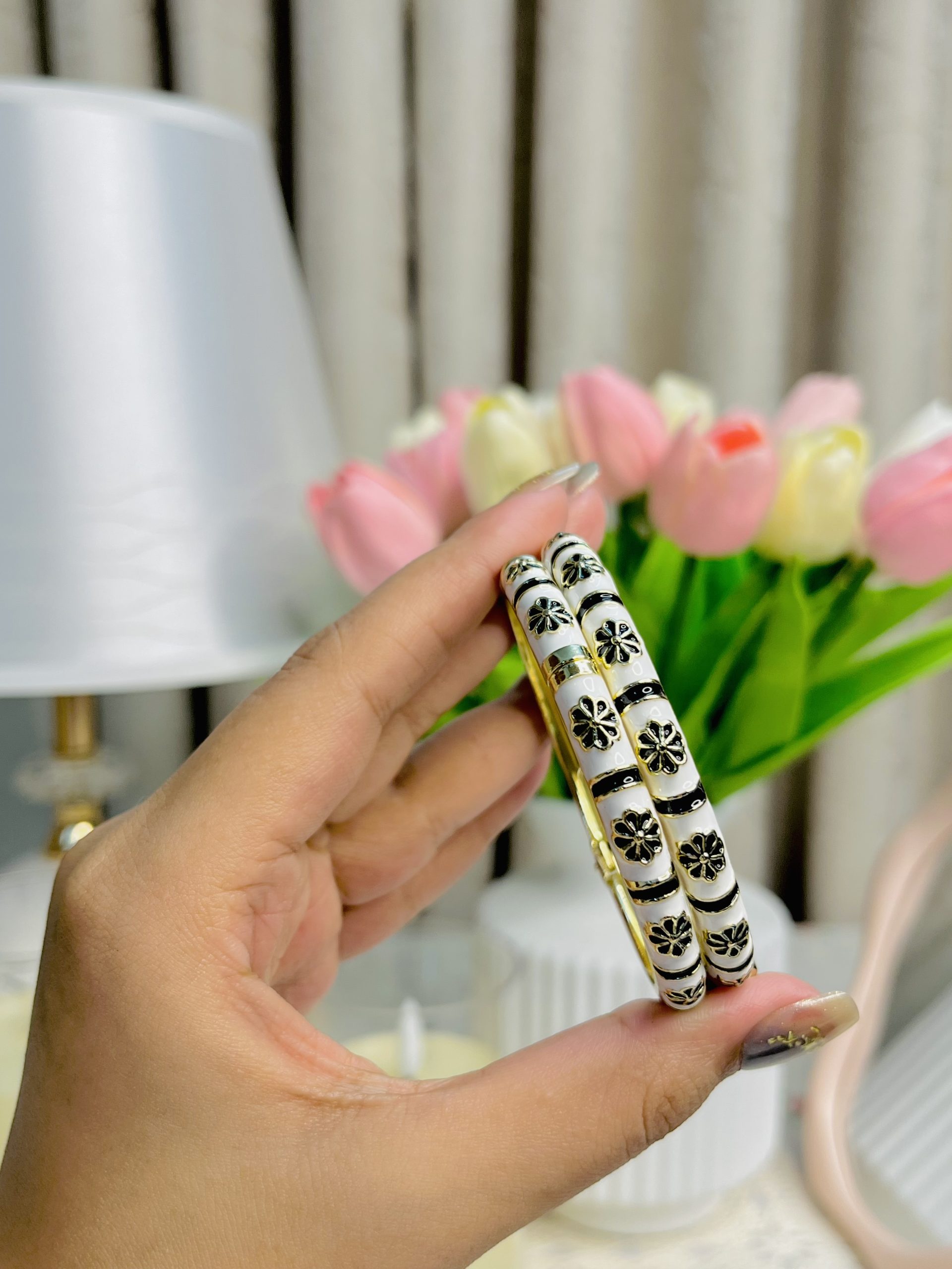 Serena Enamel Bangle🤍