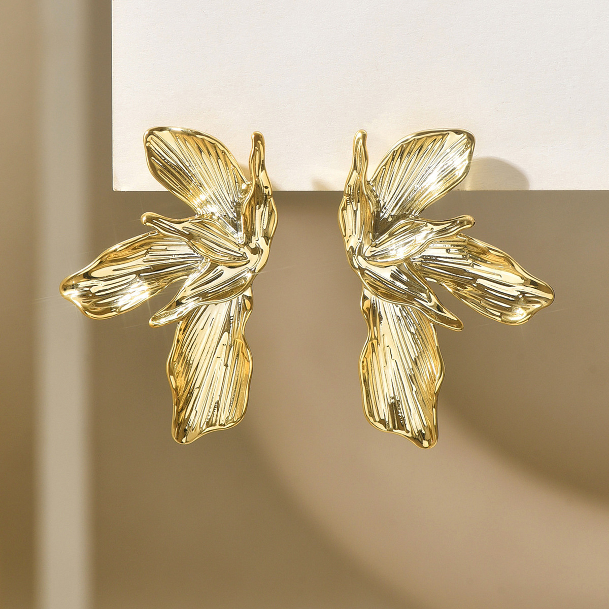 Aurelle Wings Earrings🪽 - Image 2