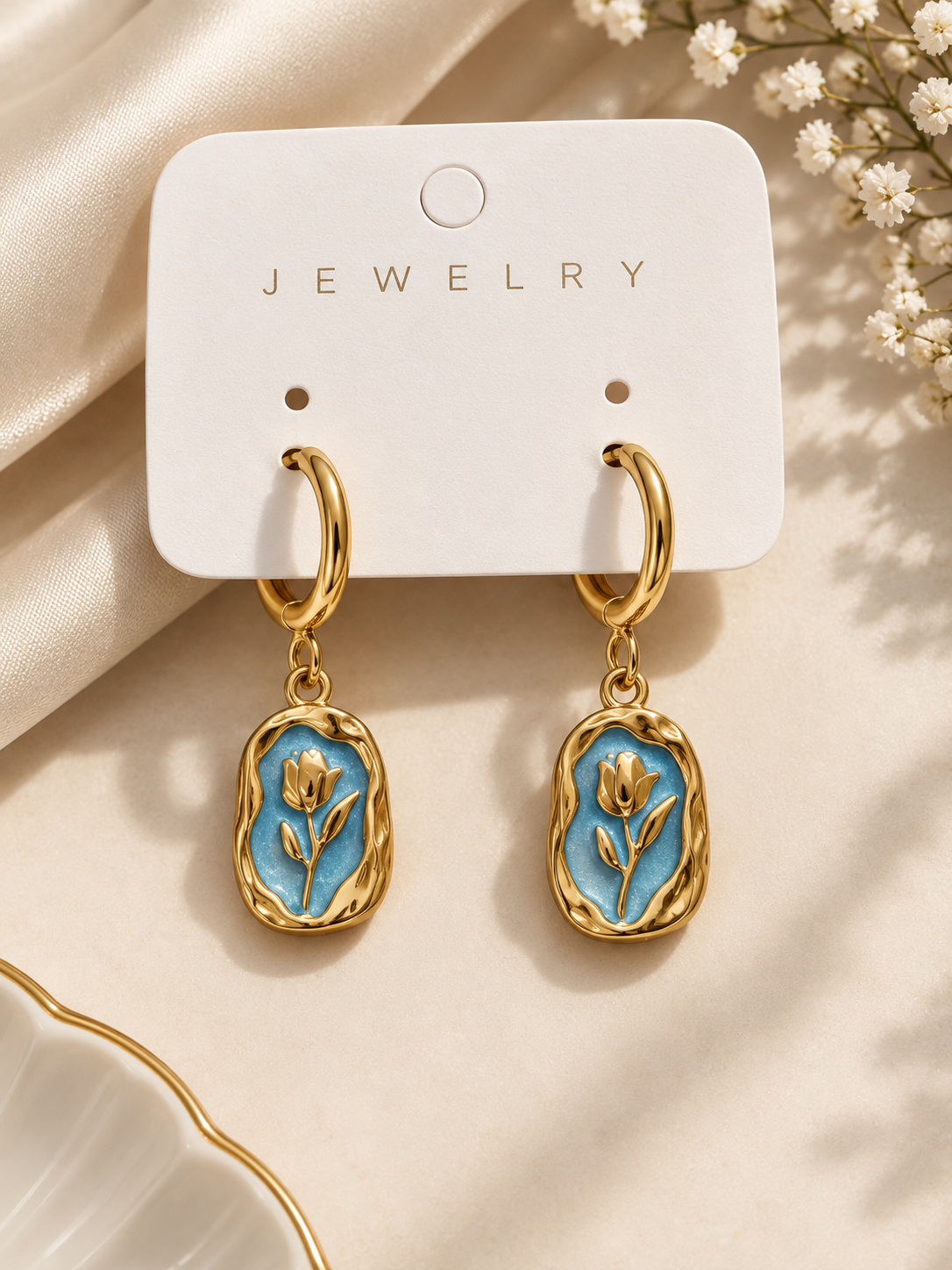 Elara Earrings 💙