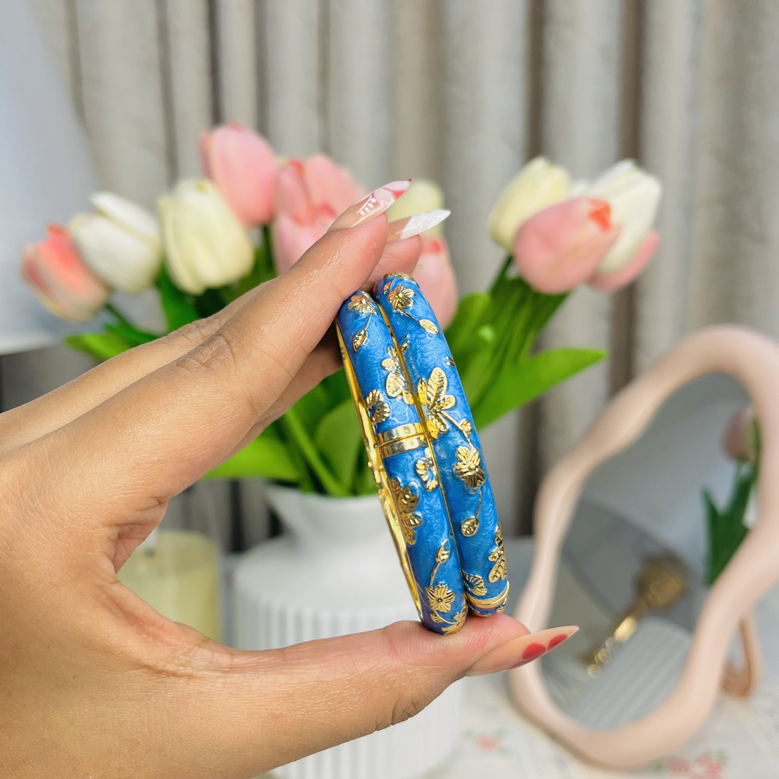 Royal Enamel Bangles đ